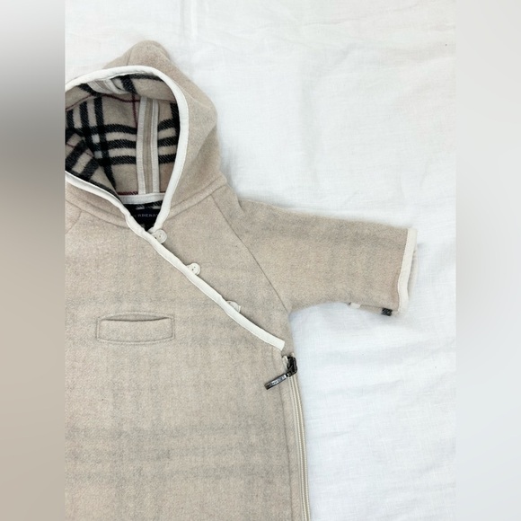Burberry Infant Swaddle Stroller Sleeping Bag - Picture 5 of 14